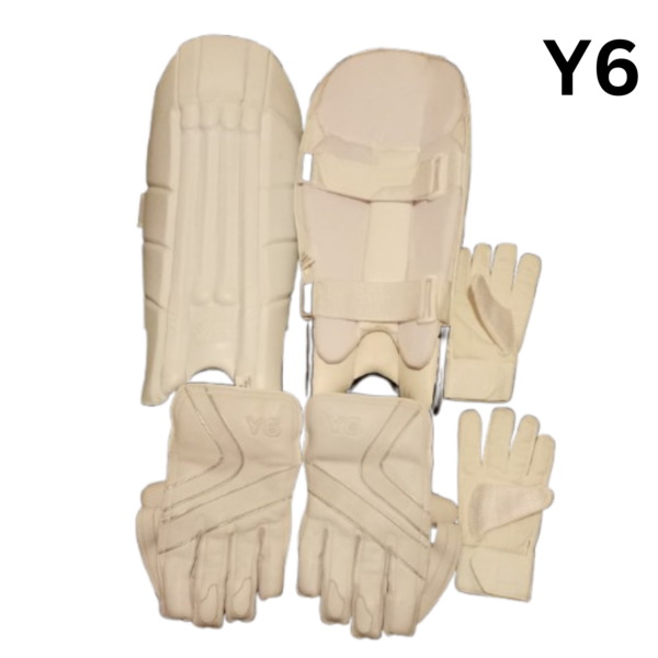 Wicket Keeping Set - Limited Stock